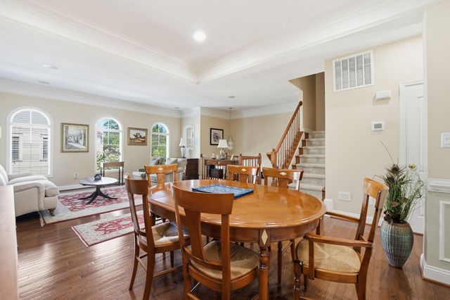 508 HOLLINGSWORTH TER, Herndon, VA 20170