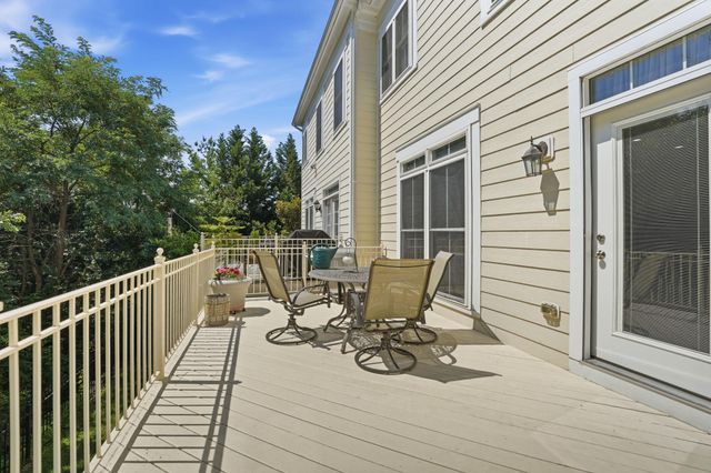 508 HOLLINGSWORTH TER, Herndon, VA 20170