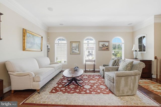 508 HOLLINGSWORTH TER, Herndon, VA 20170