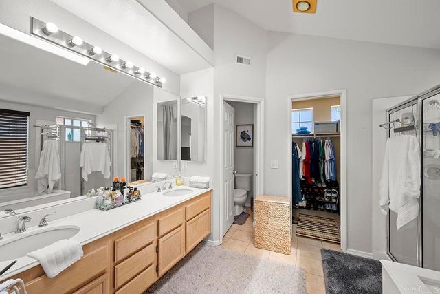 1254 LA CRESCENTIA DR, Chula Vista, CA 91910