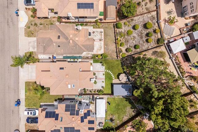1254 LA CRESCENTIA DR, Chula Vista, CA 91910