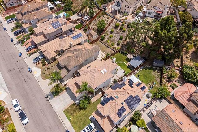 1254 LA CRESCENTIA DR, Chula Vista, CA 91910