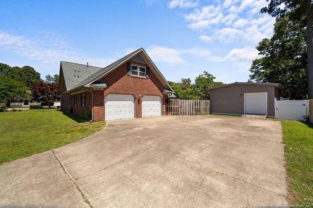4197 Ferncreek Drive, Fayetteville, NC 28314