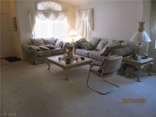 7963 West Rainshower Drive, Las Vegas, NV 89147