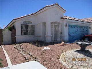 7963 West Rainshower Drive, Las Vegas, NV 89147