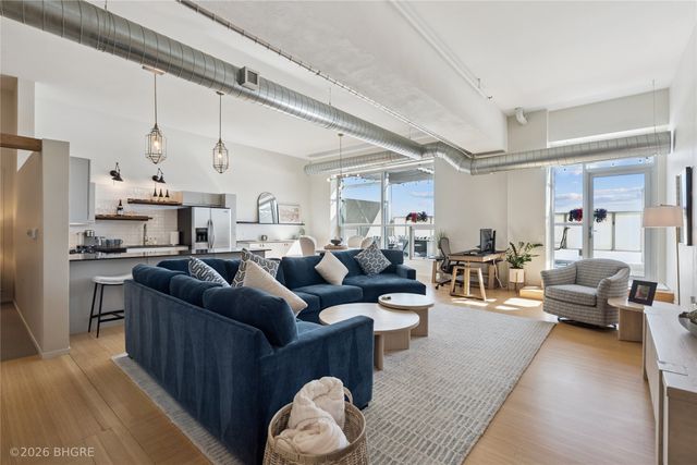 111 10th Street 410, Des Moines, IA 50309