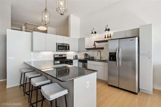 111 10th Street 410, Des Moines, IA 50309