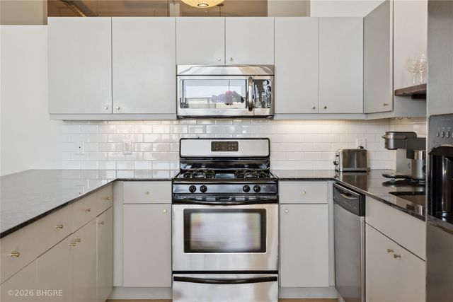 111 10th Street 410, Des Moines, IA 50309