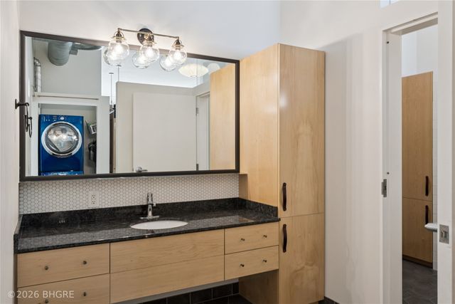 111 10th Street 410, Des Moines, IA 50309