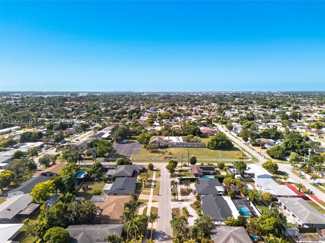 16111 SW 103rd Ct, Miami, FL 33157