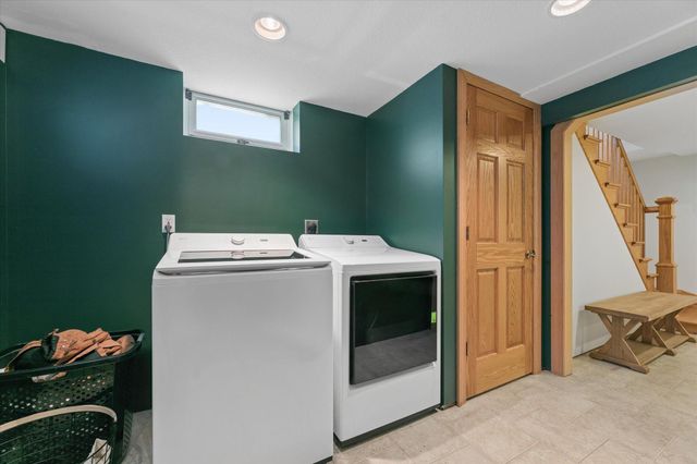 826 Cross Street, Anoka, MN 55303