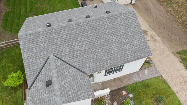 826 Cross Street, Anoka, MN 55303