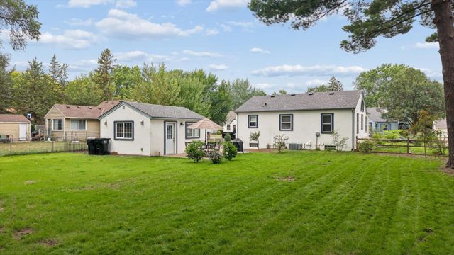 826 Cross Street, Anoka, MN 55303