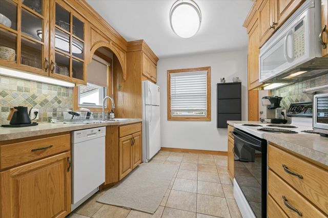 826 Cross Street, Anoka, MN 55303