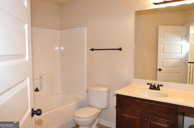 337 Snow Bird Drive, Hampton, GA 30228