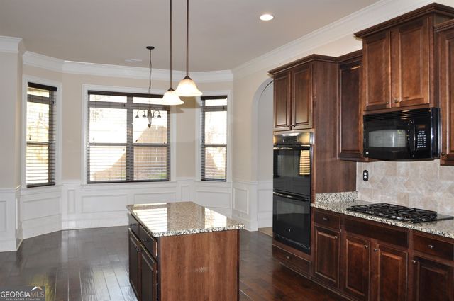 337 Snow Bird Drive, Hampton, GA 30228