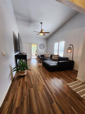 4801 NW 2ND PLACE, Gainesville, FL 32607