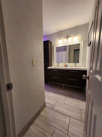 4801 NW 2ND PLACE, Gainesville, FL 32607