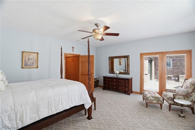 1384 Spider Ridge Road, Parkersburg, WV 26104