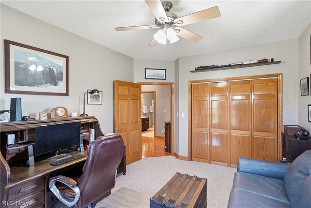1384 Spider Ridge Road, Parkersburg, WV 26104