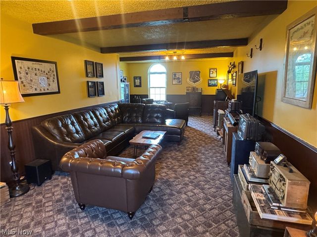 1384 Spider Ridge Road, Parkersburg, WV 26104
