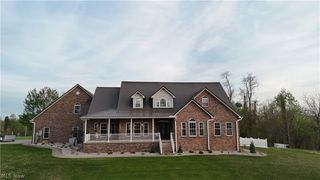 1384 Spider Ridge Road, Parkersburg, WV 26104