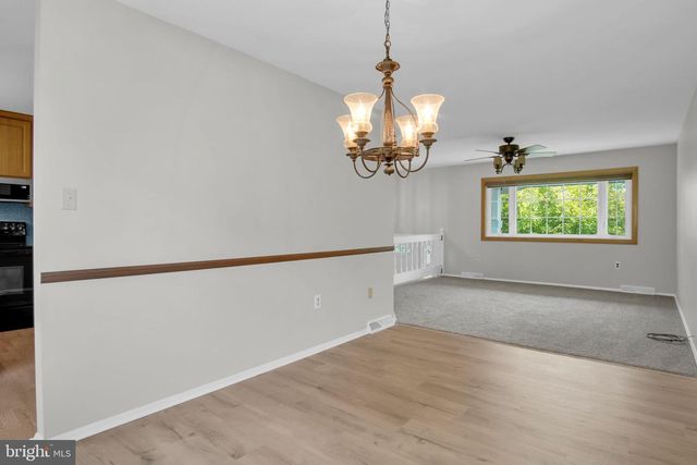 14 PEMBERTON DR, East Berlin, PA 17316