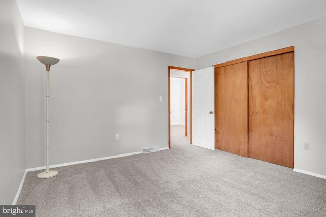 14 PEMBERTON DR, East Berlin, PA 17316