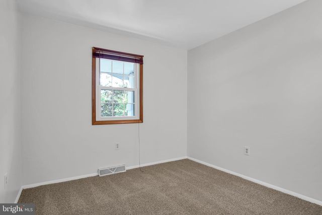 14 PEMBERTON DR, East Berlin, PA 17316