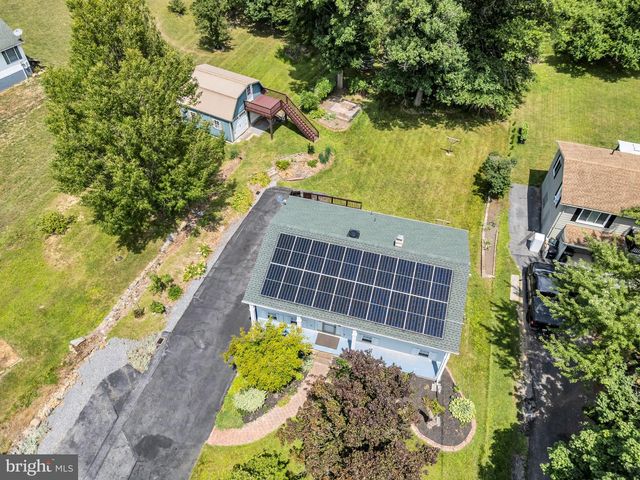 14 PEMBERTON DR, East Berlin, PA 17316