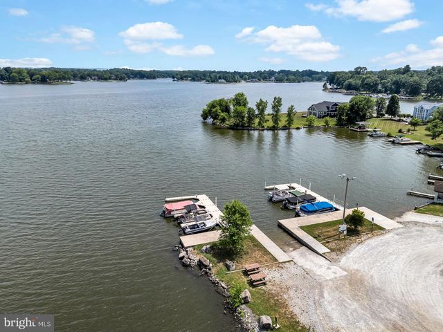 14 PEMBERTON DR, East Berlin, PA 17316