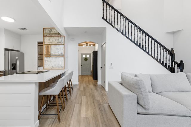 919 Waterford Way, Euless, TX 76039