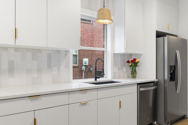 919 Waterford Way, Euless, TX 76039