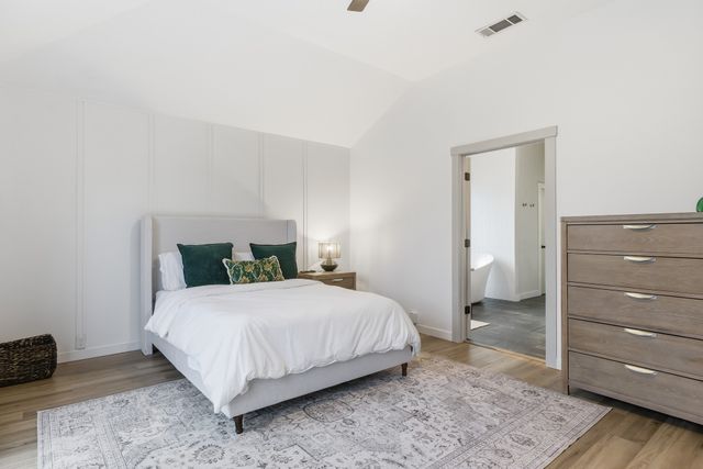 919 Waterford Way, Euless, TX 76039