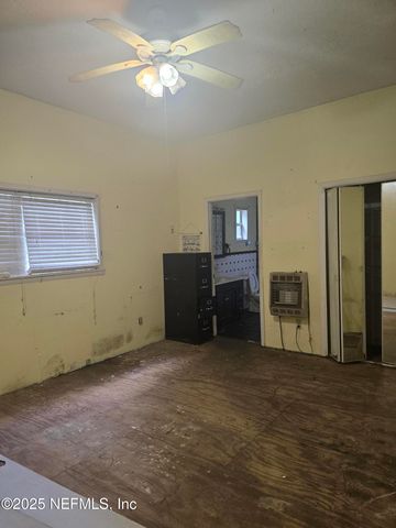 374 N CHERRY Street, Starke, FL 32091