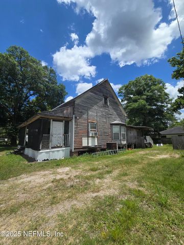 374 N CHERRY Street, Starke, FL 32091