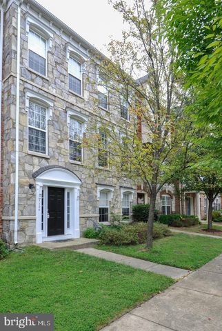1104 HOKE LN, Fredericksburg, VA 22401