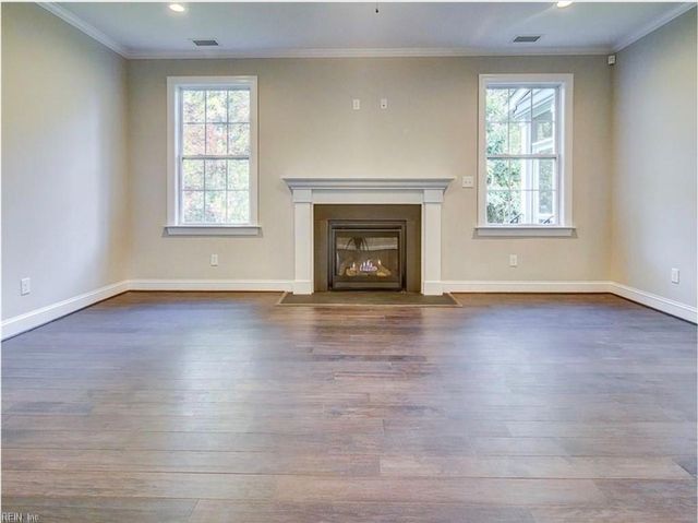 1221 Founders Pointe TRL, Carrollton, VA 23314