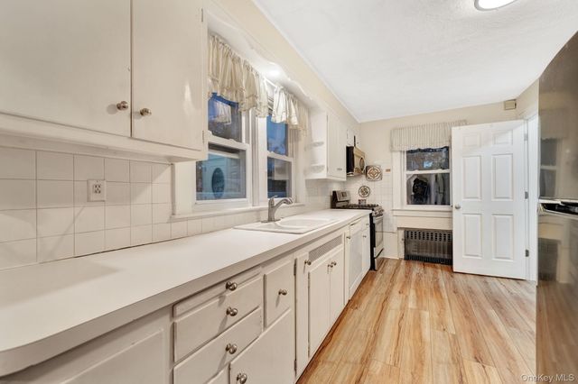 35 Orchard Street, Merrick, NY 11566