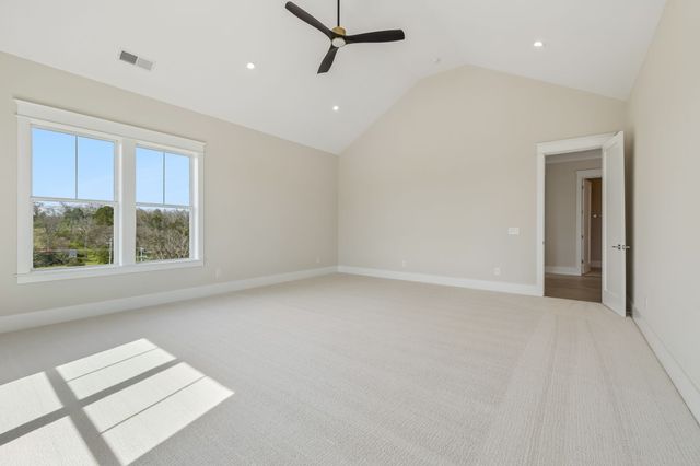 1007 Tiane Trl, Gallatin, TN 37066