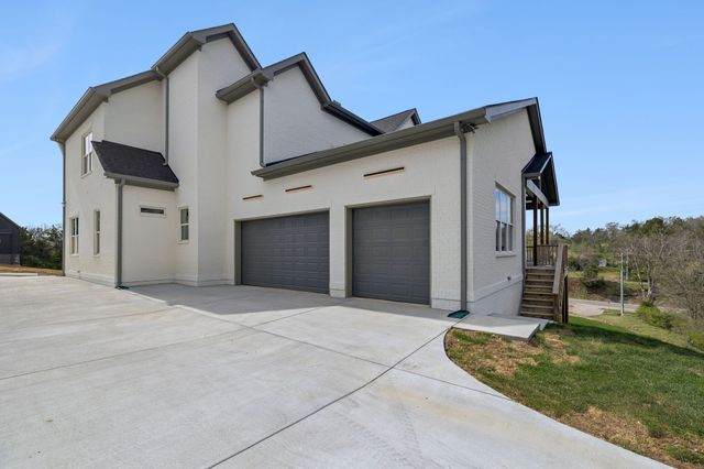 1007 Tiane Trl, Gallatin, TN 37066