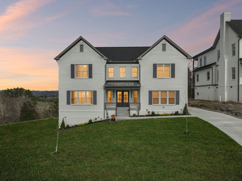 1007 Tiane Trl, Gallatin, TN 37066
