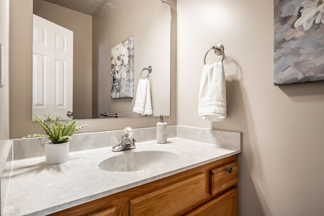 11191 Timberview Drive, Fishers, IN 46037