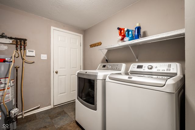 11191 Timberview Drive, Fishers, IN 46037