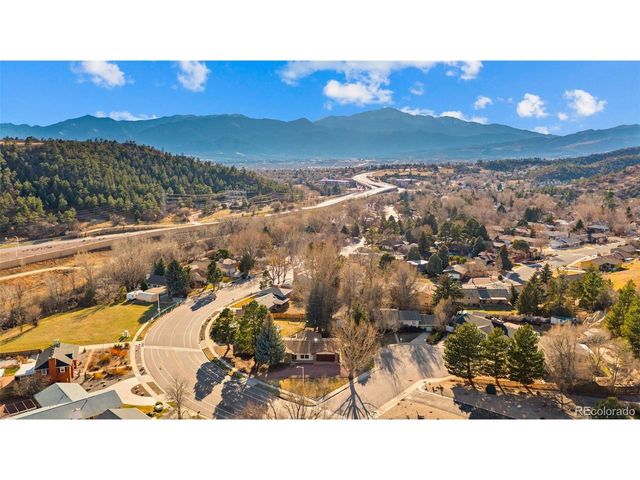 4100 Flintridge Cir, Colorado Springs, CO 80918
