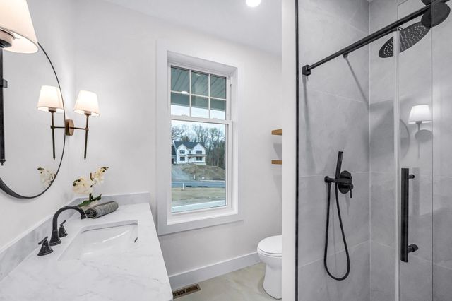49 Balsam Hill Rd, Ludlow, MA 01056
