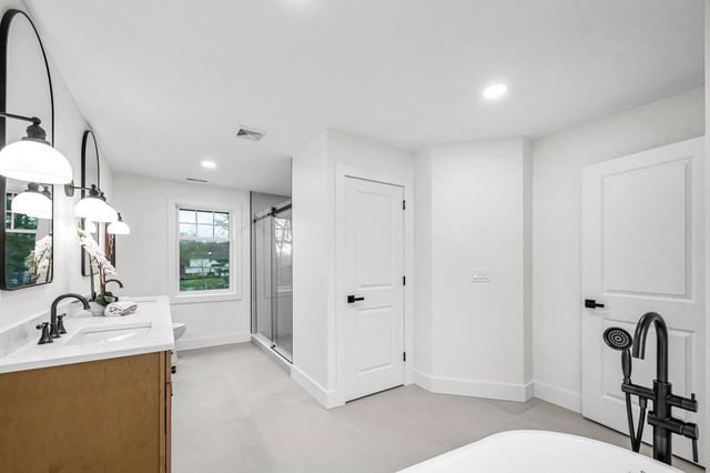 49 Balsam Hill Rd, Ludlow, MA 01056