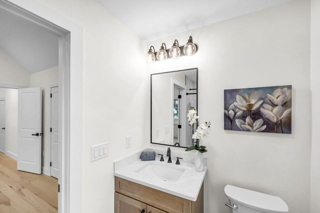 49 Balsam Hill Rd, Ludlow, MA 01056