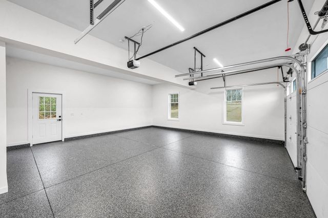 49 Balsam Hill Rd, Ludlow, MA 01056