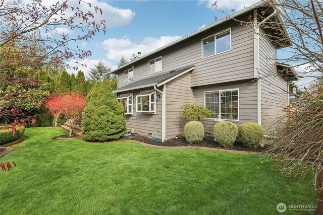 21611 SE 257th Place, Maple Valley, WA 98038